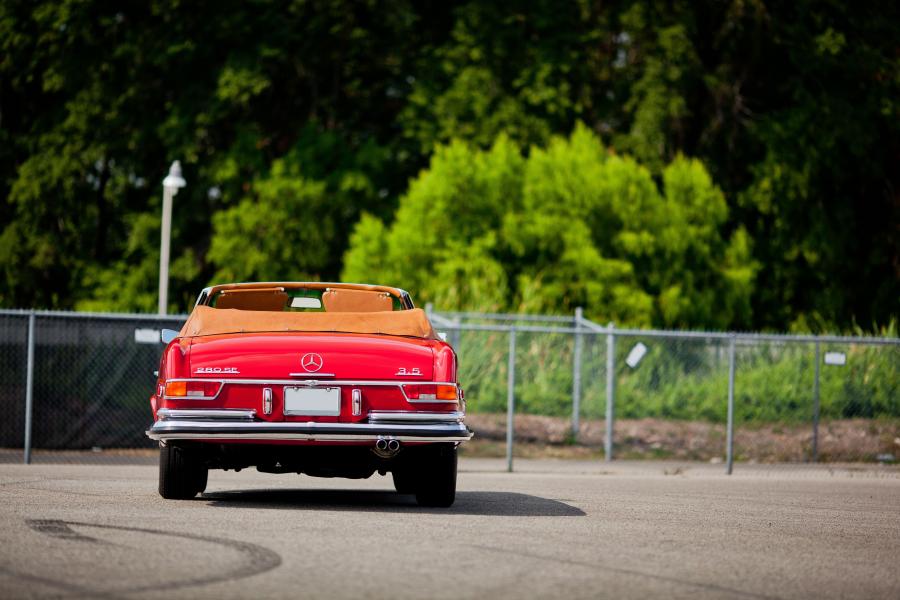  Mercedes-Benz 280 SE 3.5 Cabriolet 1971 года  (фото 42 из 84)